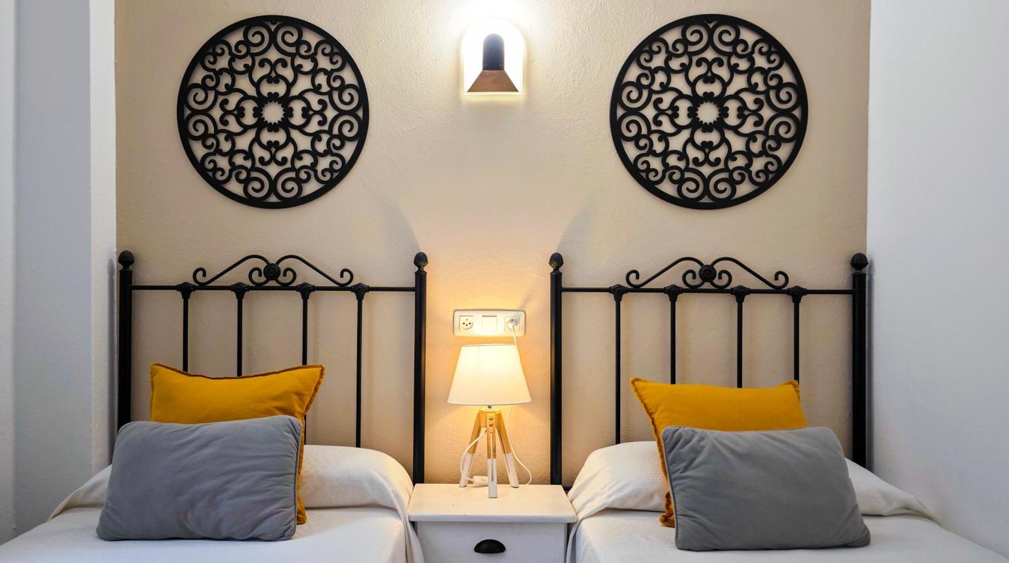 Hostal Dinamarca Сан-Антоніо Екстер'єр фото