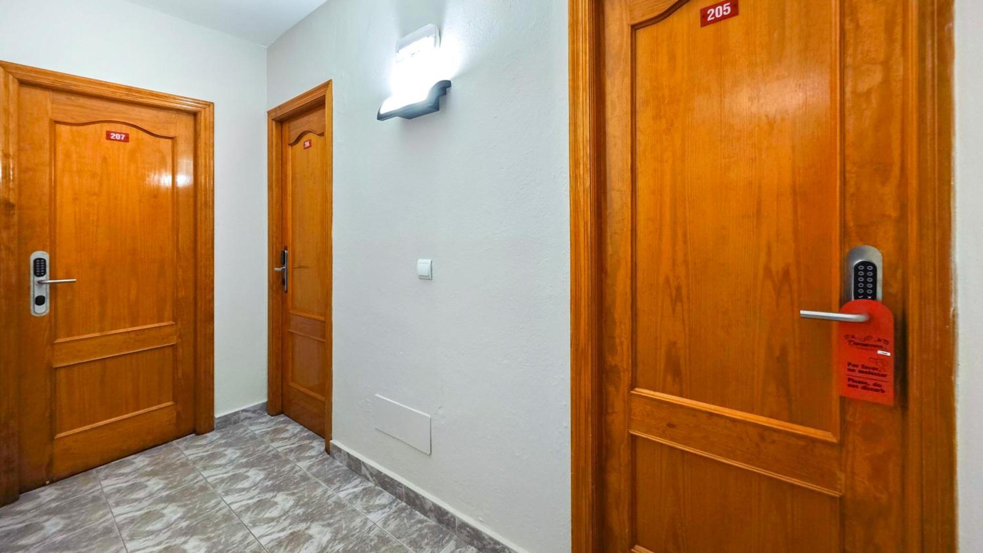 Hostal Dinamarca Сан-Антоніо Екстер'єр фото